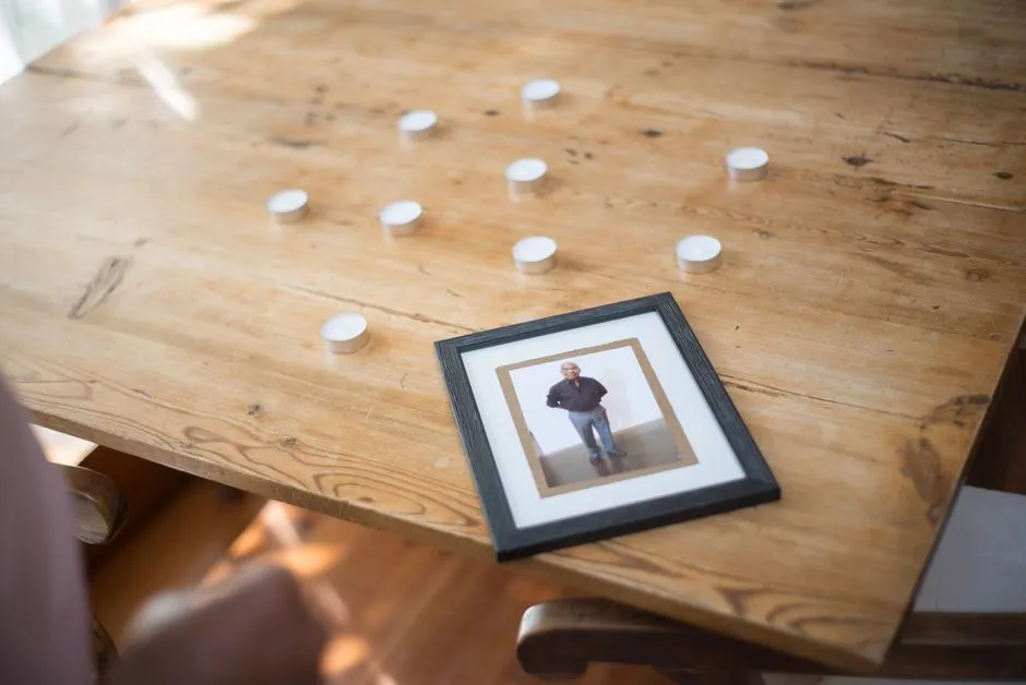Memorial Service Checklist: A Flexible Plan
